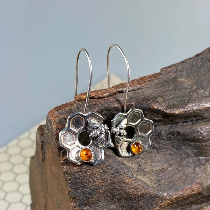 Laughing Raven Earrings Honeycomb Flower Earrings in Silver