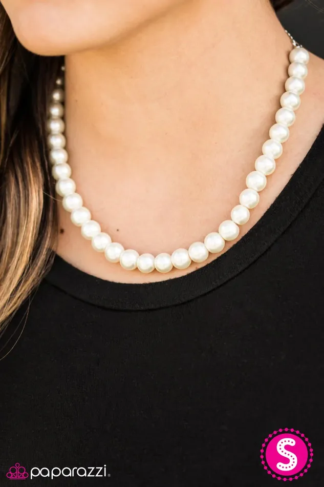Necklaces Paparazzi Jewelry Paparazzi Necklace Not Your Mamas Pearls White