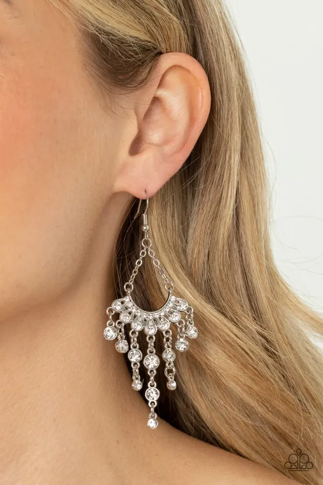 Paparazzi Jewelry Earrings Paparazzi Earring Commanding Candescence White
