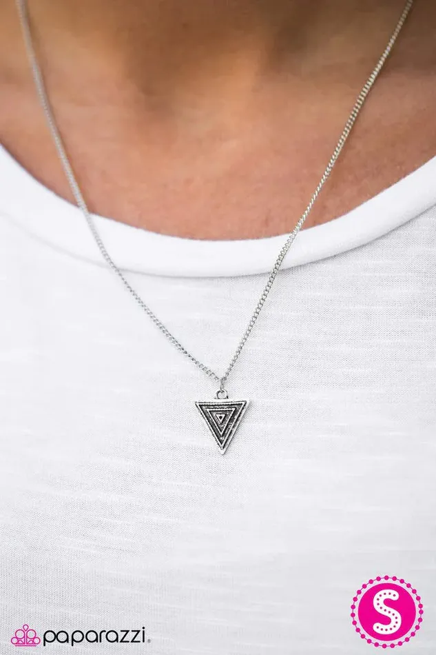 Paparazzi Jewelry Paparazzi Necklace TRI and Catch Me Silver Necklaces