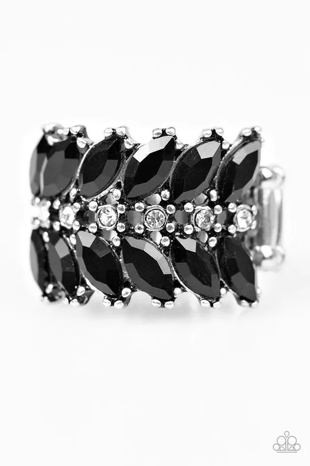 Paparazzi Ring CACHE Money Black Paparazzi Jewelry Rings