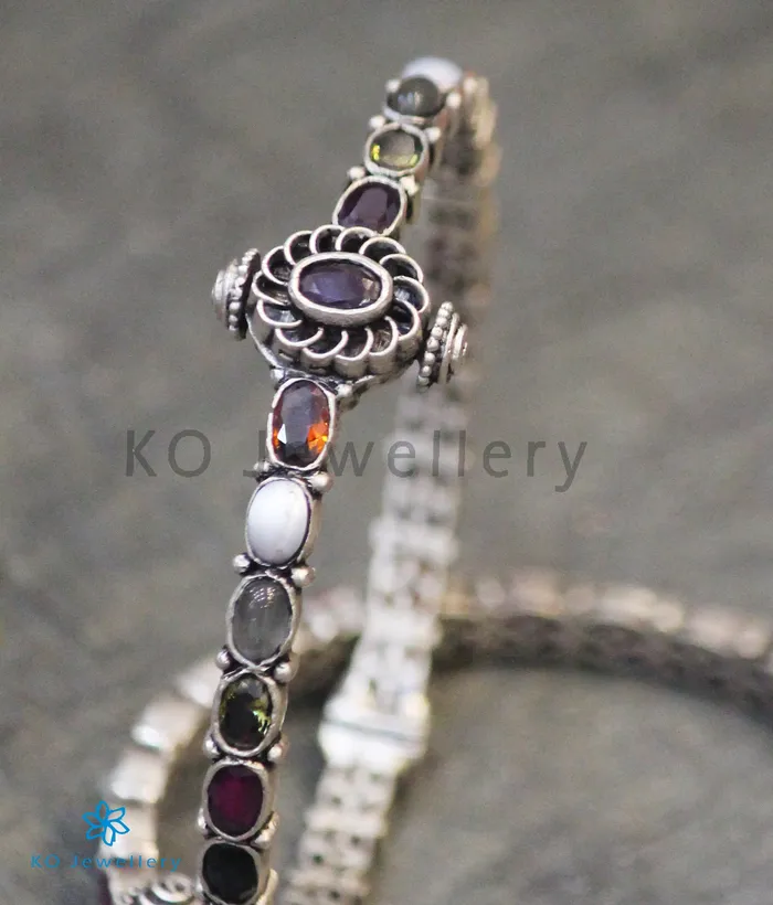 Bracelets Silversmith The Vidvat Silver Navaratna Bracelet OxidisedSize 22242628