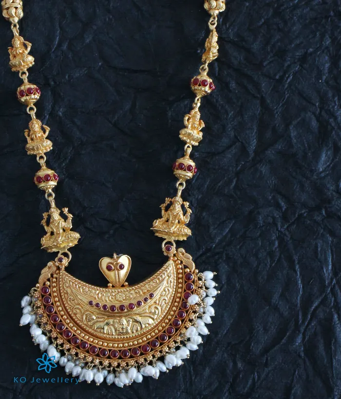 Necklaces Silversmith The Ishita Kokkethathi Silver Lakshmi Necklace
