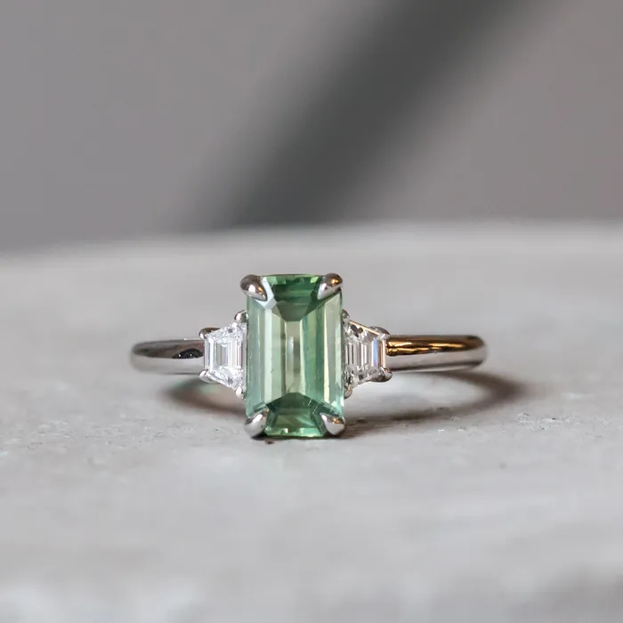 Anueva Jewelry Three Stone Ring with Trapezoid Side Stones Setting Rings