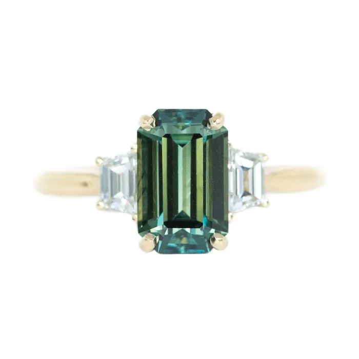 Anueva Jewelry Three Stone Ring with Trapezoid Side Stones Setting Rings