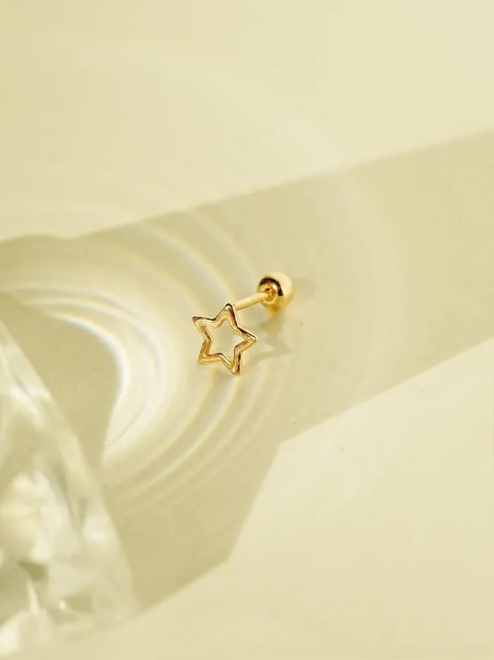 Earrings MinimalBijoux 14K Gold Line Star Cartilage Earring 20G