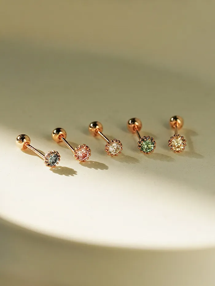 MinimalBijoux 14K Gold Shining Moissanite Cartilage Earring 20G18G16G Earrings