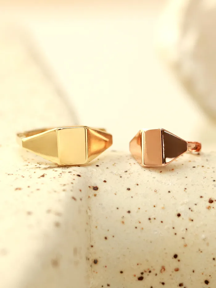 MinimalBijoux 14K Gold Square Oval Hoop Earring Earrings