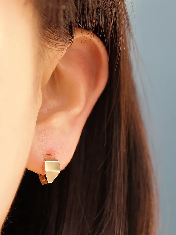 MinimalBijoux 14K Gold Square Oval Hoop Earring Earrings