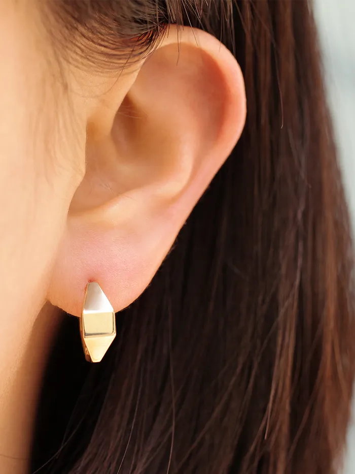 MinimalBijoux 14K Gold Square Oval Hoop Earring Earrings