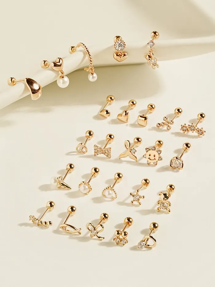 MinimalBijoux Earrings 14K Gold Triple Shining Cartilage Earring 20G