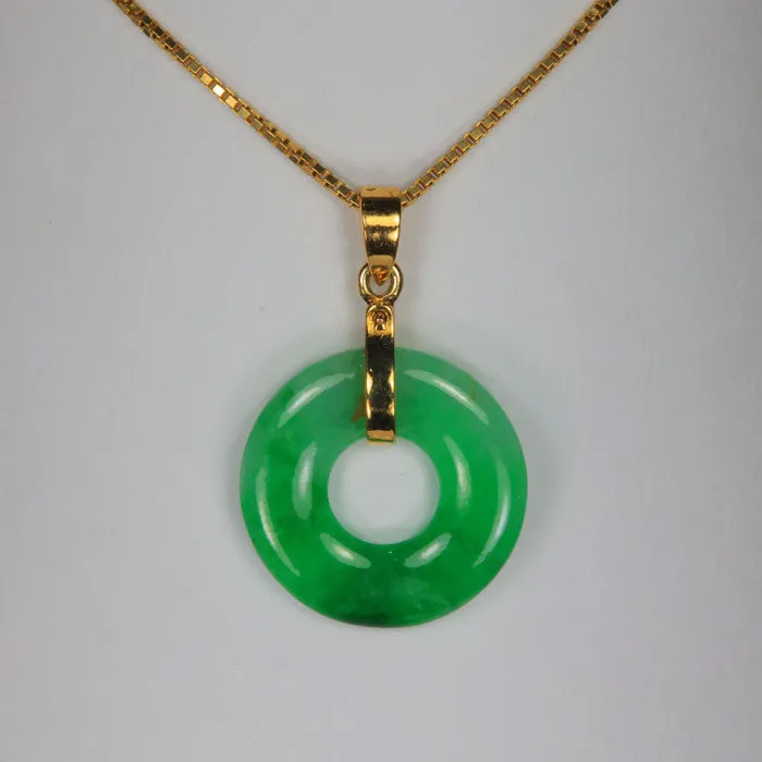 PreStyled Sets Moriartys Gem Art 22K Yellow Gold Jadeite Pendant