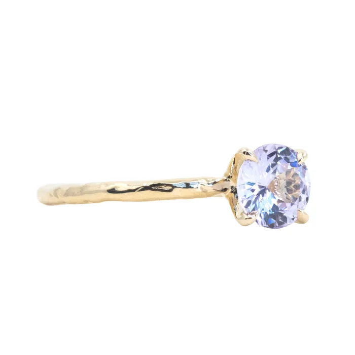 Ron Rings 099ct Round Lilac Sapphire Evergreen Solitaire Ring in 14k Yellow Gold