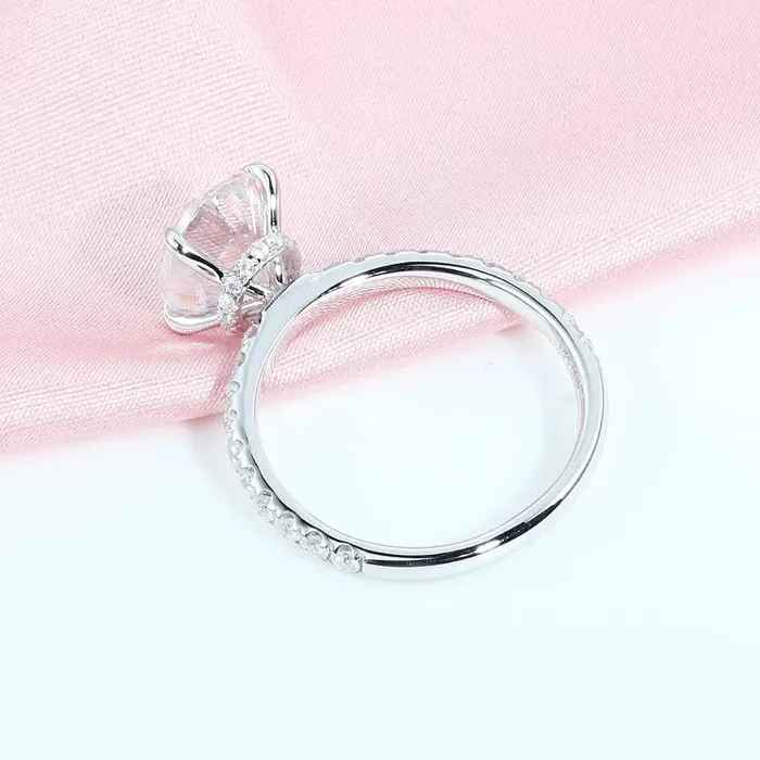 Luxus Moissanite Rings Silver or Gold Moissanite Oval Cut Engagement Ring 3ct