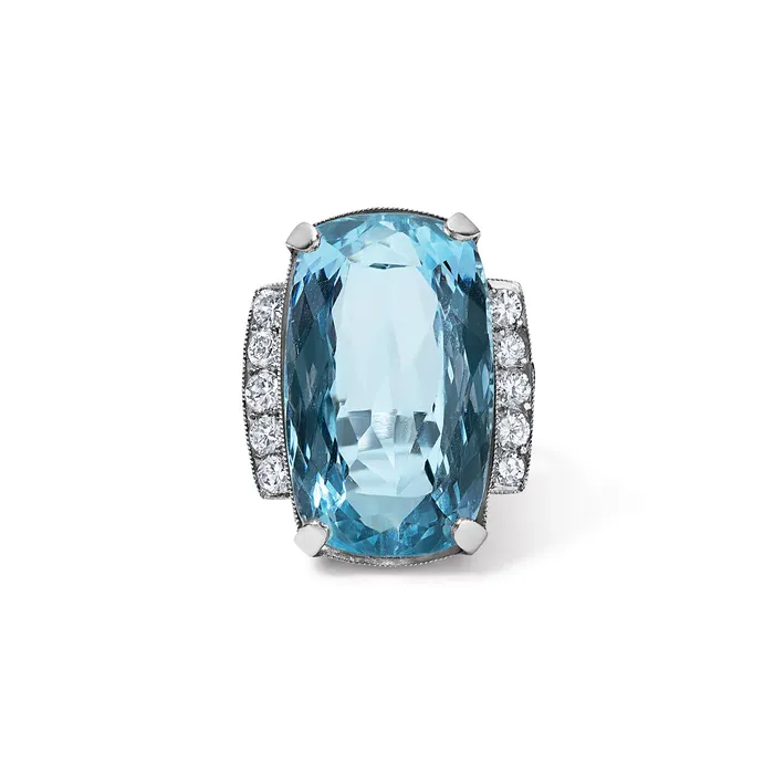 SG Vintage Rings Aquamarine Center Stone Cocktail Ring