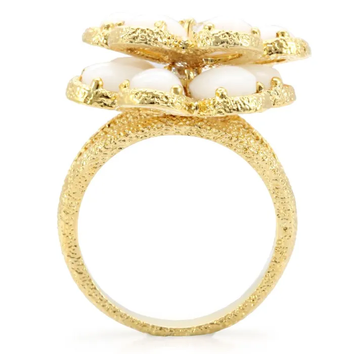 1W045 Gold Brass Ring with Synthetic Synthetic Glass in White Alamode Rings
