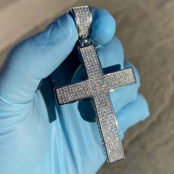 925 Sterling Silver Cross 25CT Moissanite Iced Flooded Out Pendant 275 Harlem Bling Necklaces 925 Sterling Silver Cross 25CT Moissanite Iced Flooded Out Pendant 275 Harlem Bling Necklaces