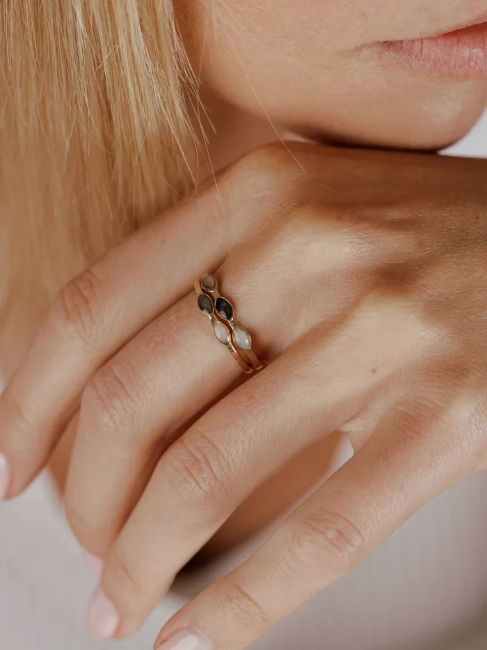closebymejewelry Two Setting Cremation Ring in 14K Rose Gold Rings