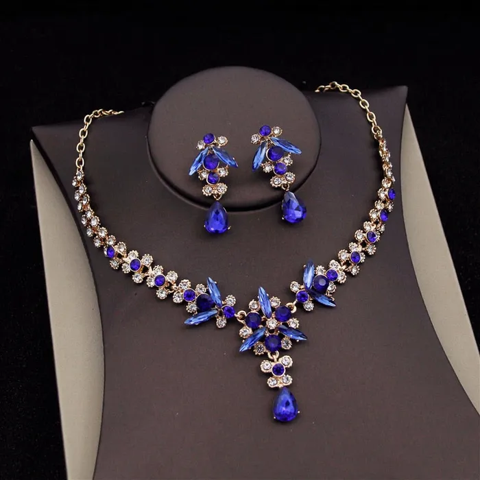 CM Womens Fashion Elegant Royal Queen Bridal Tiara Crown Earrings Necklace Jewelry Sets Divine Inspiration Styles Necklaces