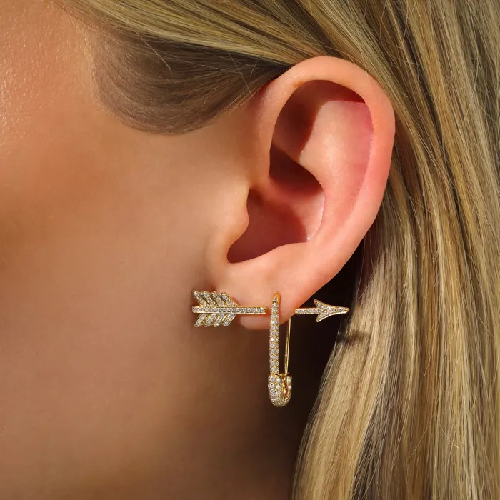 Earrings anitako SINGLE DIAMOND ARROW EARRING