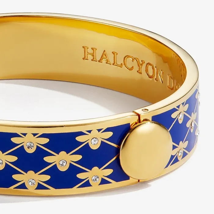 Halcyon Days PreStyled Sets Halcyon Days Bee Sparkle Trellis Deep Cobalt Gold Bangle