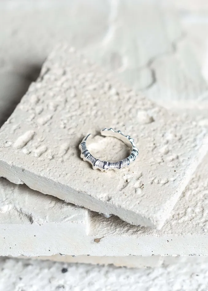 Kty Rings Carved Multisize Ring Silver