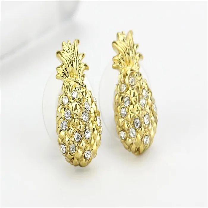 LO4677 Gold Brass Earrings with Top Grade Crystal in Clear Alamode Earrings