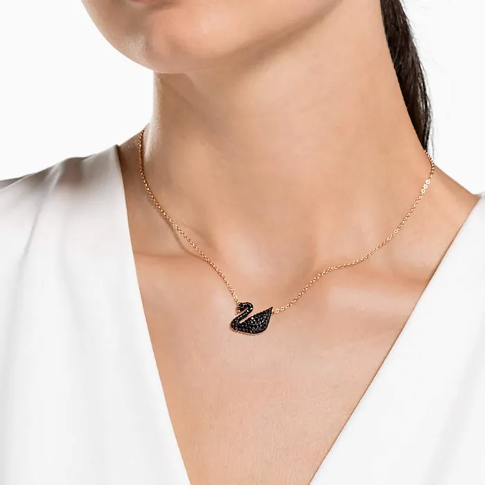 Necklaces Swarovski Swarovski Womens Pendant with Chain Iconic Swan Black and Rose Gold 5204134 Necklaces Swarovski Swarovski Womens Pendant with Chain Iconic Swan Black and Rose Gold 5204134