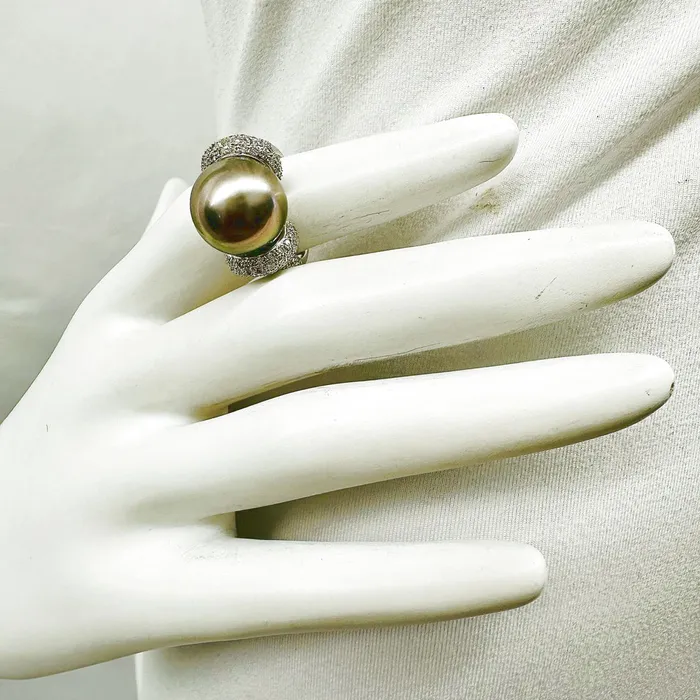 18K White Gold Ring with Tahitian Pearl and Diamonds Jewelry Rings