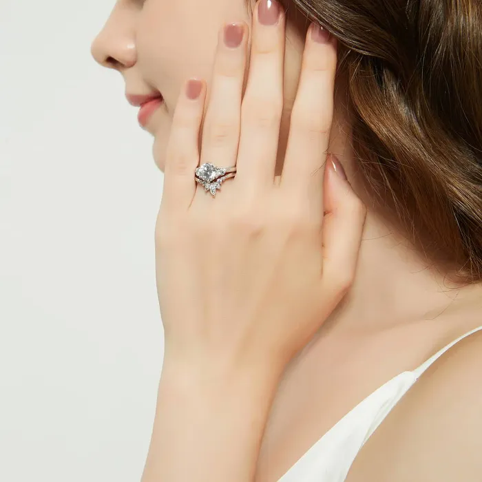 BERRICLE Rings 3Stone Flower 2ct CZ Ring Set in Sterling Silver