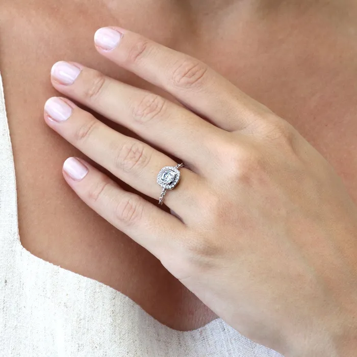BERRICLE Rings Halo Cushion CZ Chain Ring in Sterling Silver