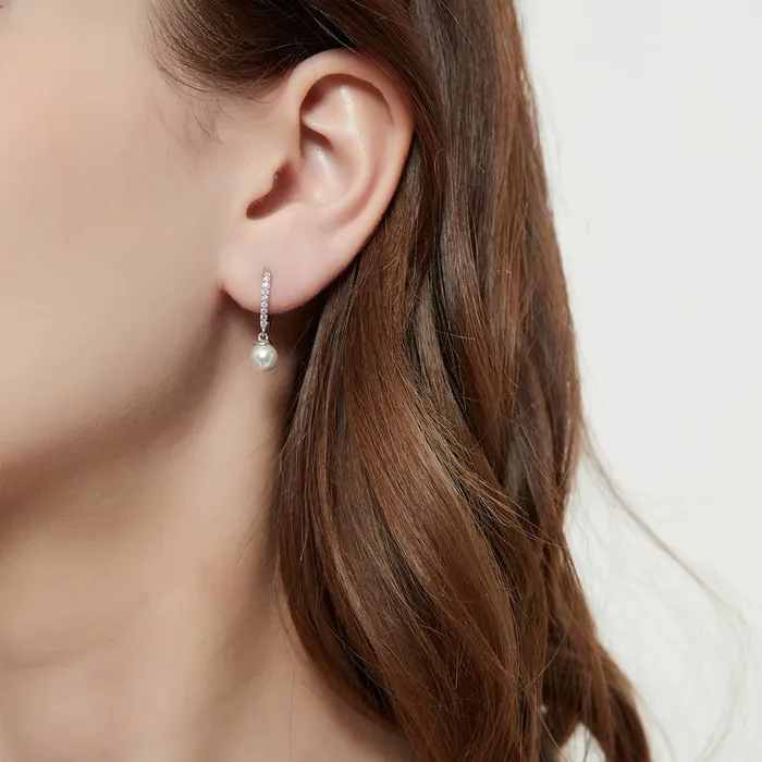 BERRICLE Solitaire Imitation Pearl Leverback Earrings in Sterling Silver Earrings