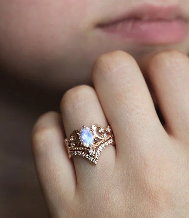 capucinne Naira Moonstone Ring Set Rings