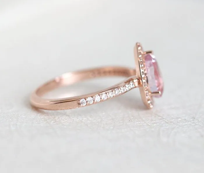 Capucinne Rings Andie Pear Sapphire Diamond Ring