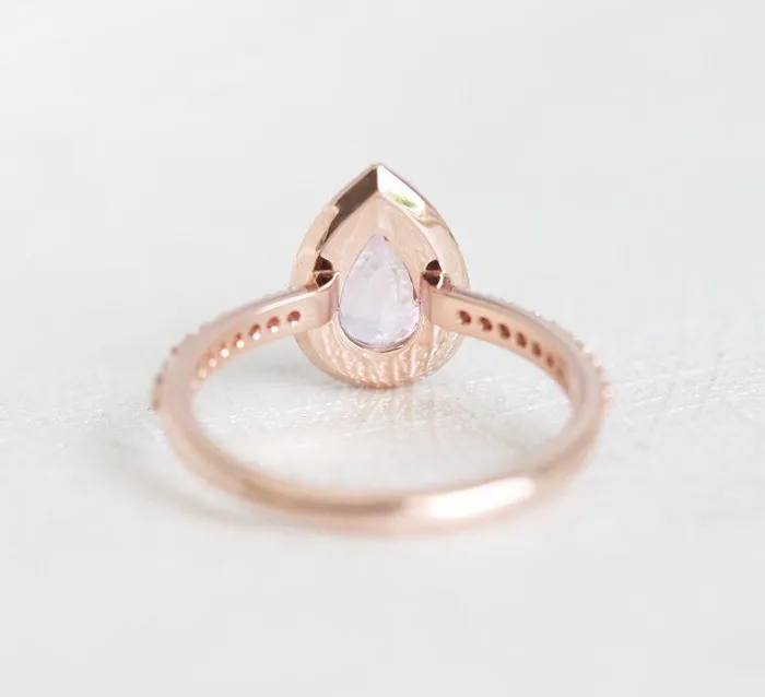 Capucinne Rings Andie Pear Sapphire Diamond Ring