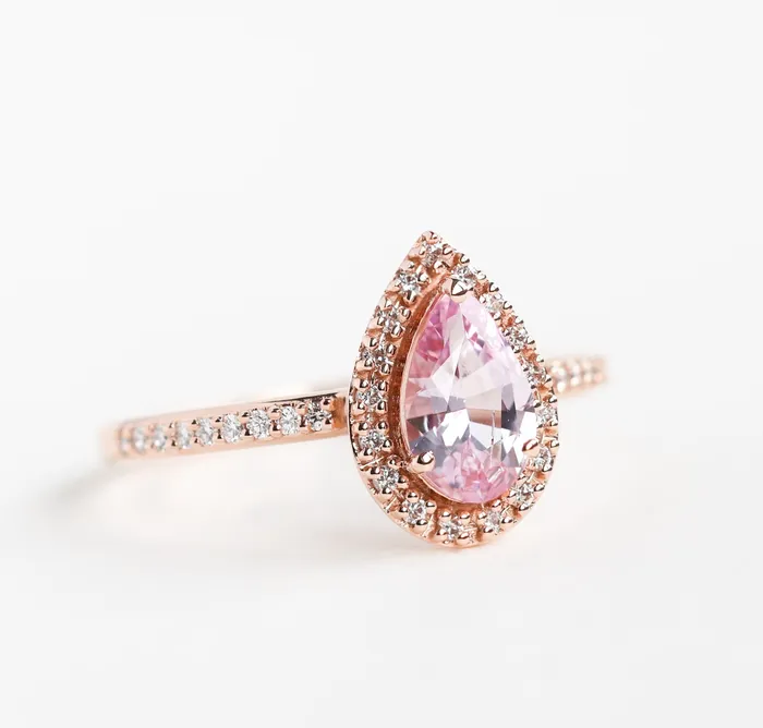 Capucinne Rings Andie Pear Sapphire Diamond Ring