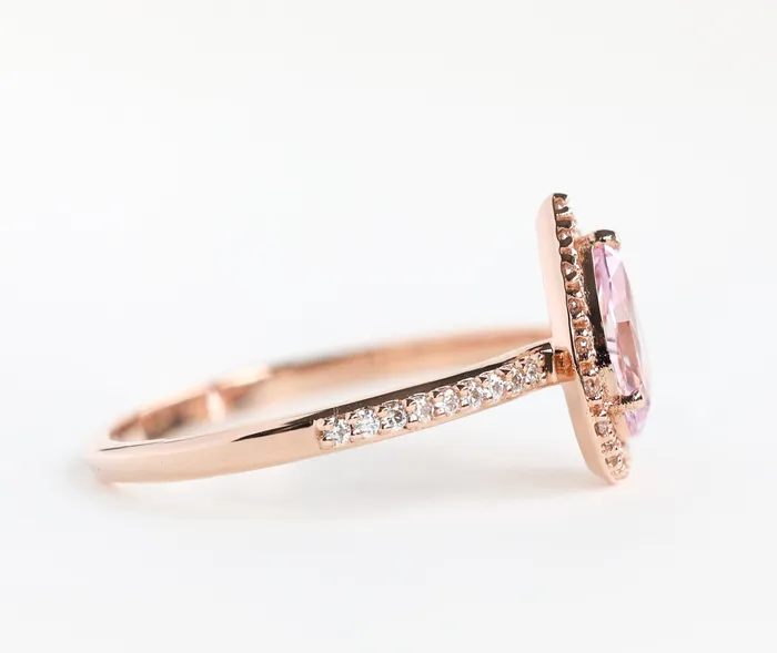 Capucinne Rings Andie Pear Sapphire Diamond Ring