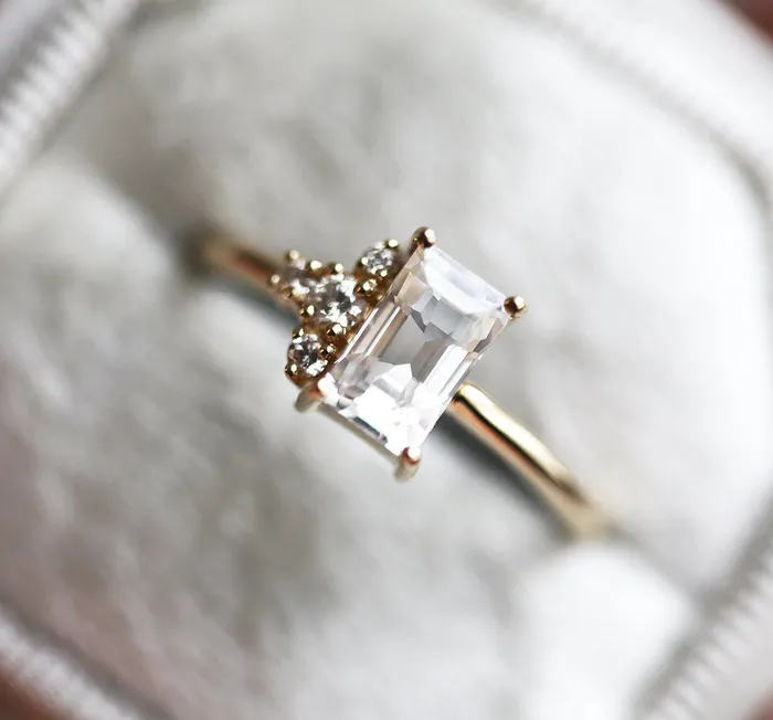 Capucinne Rings Theodore White Sapphire Diamond Ring