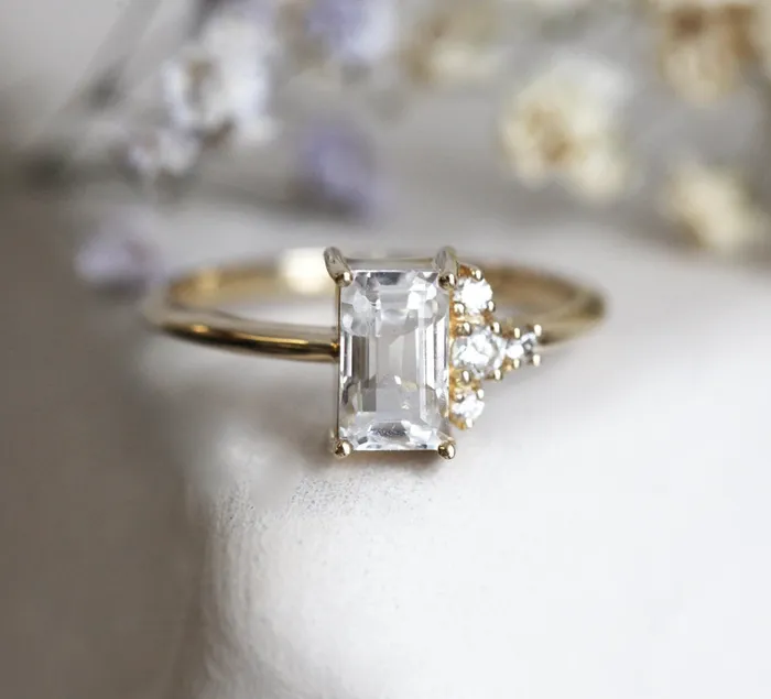 Capucinne Rings Theodore White Sapphire Diamond Ring