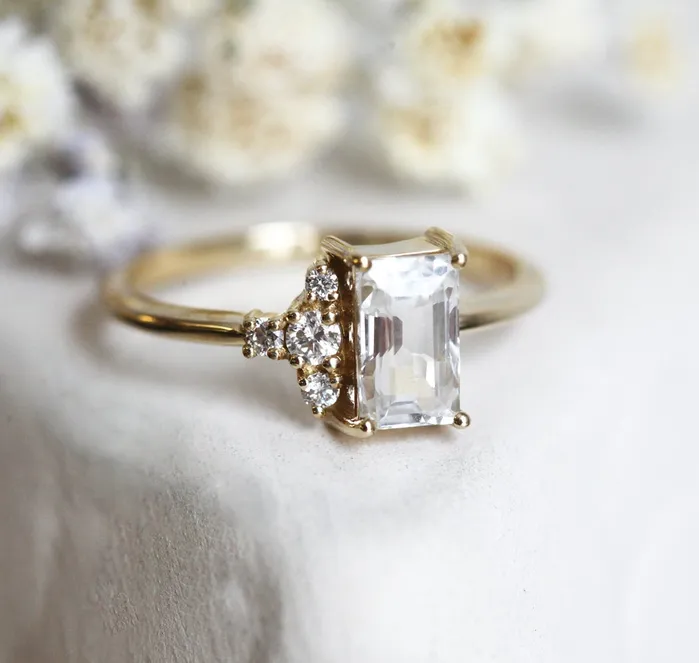 Capucinne Rings Theodore White Sapphire Diamond Ring