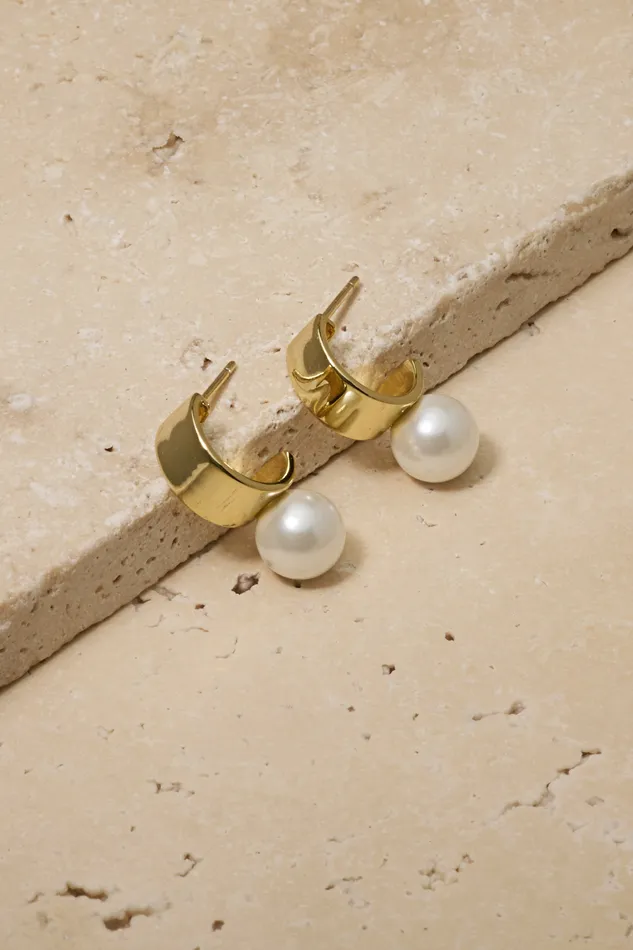 Earrings Untamed Petals Leah Pearl Studs