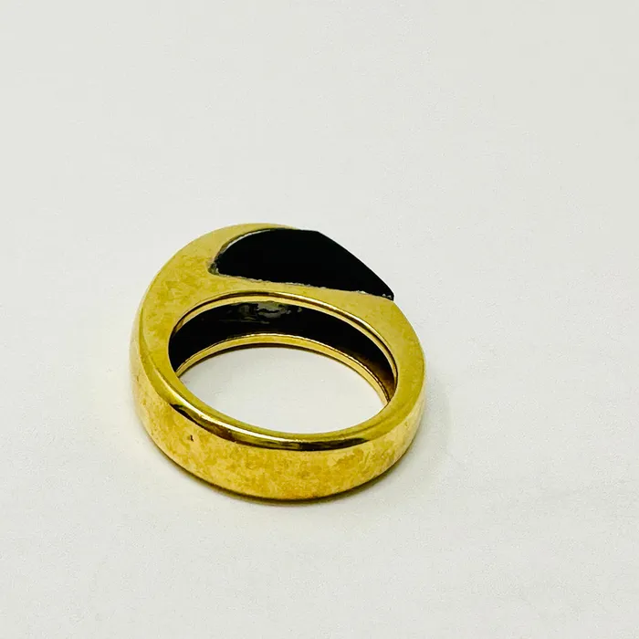 Henry Dunay Henry Dunay 18K Gold Ring with Onyx Rings
