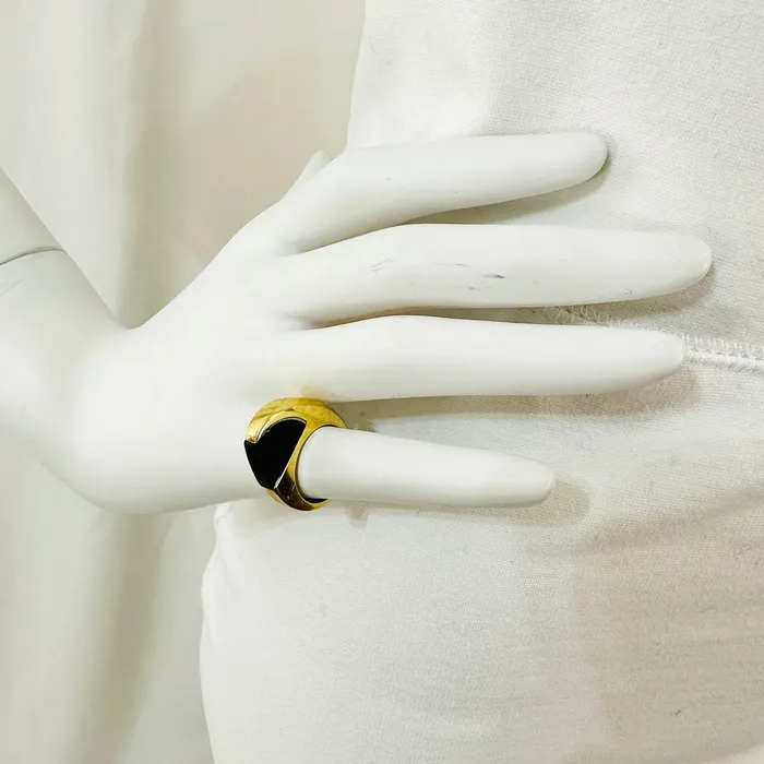 Henry Dunay Henry Dunay 18K Gold Ring with Onyx Rings