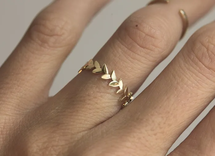 Leah Wedding Ring Leaf Band Ready to Ship capucinne Rings