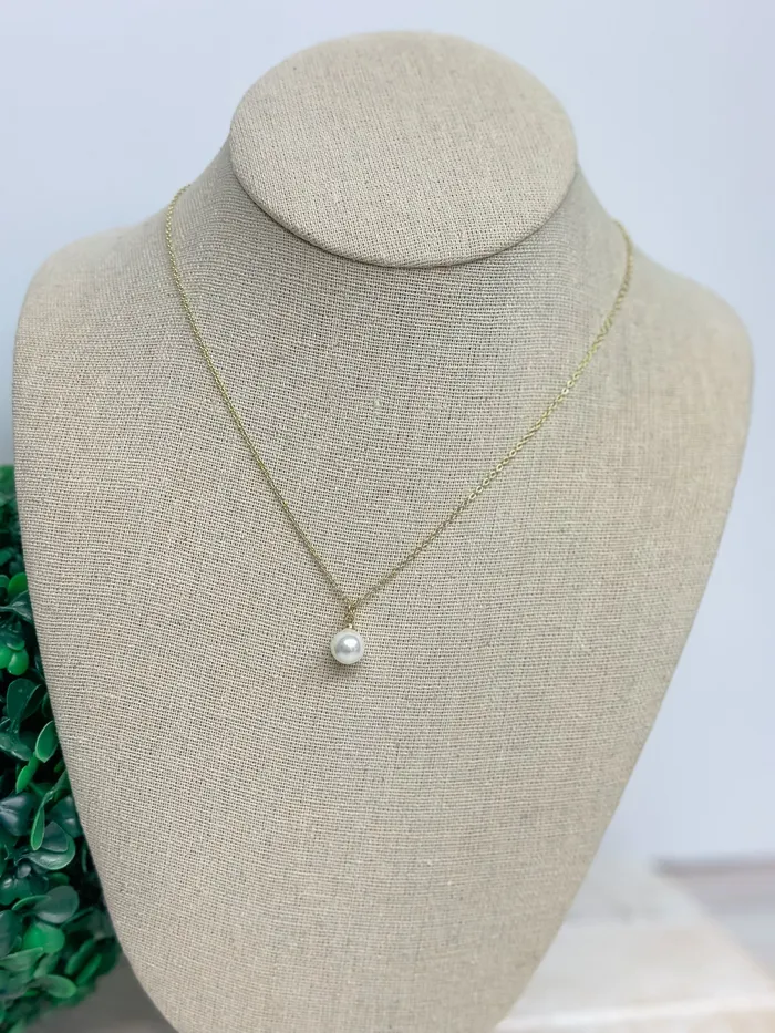 Necklaces BB Lila Miss Pearl Necklace by BB Lila