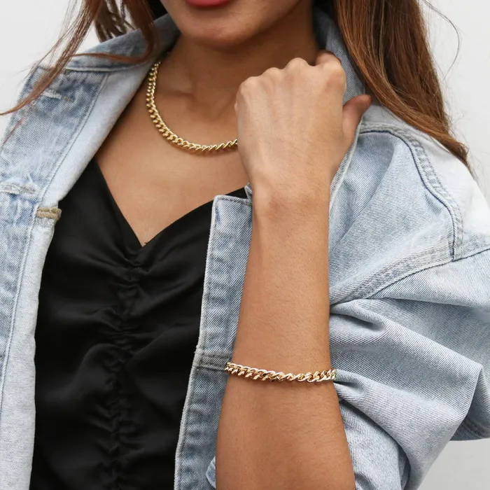 Necklaces BERRICLE Lightweight Curb Chain Necklace 7mm