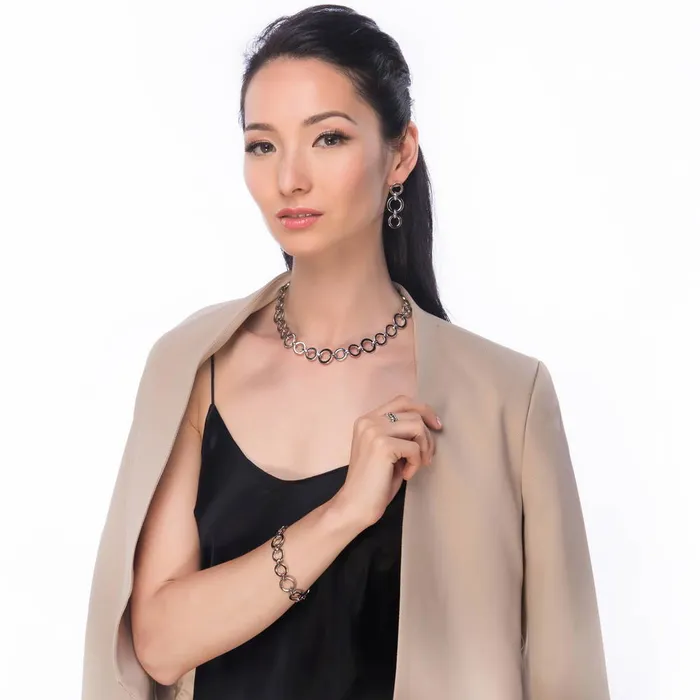 Necklaces BERRICLE Open Circle Lightweight Link Chain Necklace in SilverTone 16mm