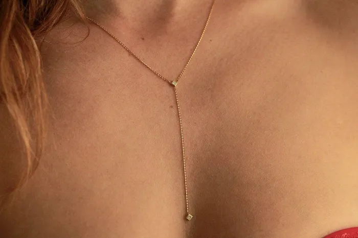 Necklaces Capucinne Delicate PrincessCut Diamond Lariat Necklace