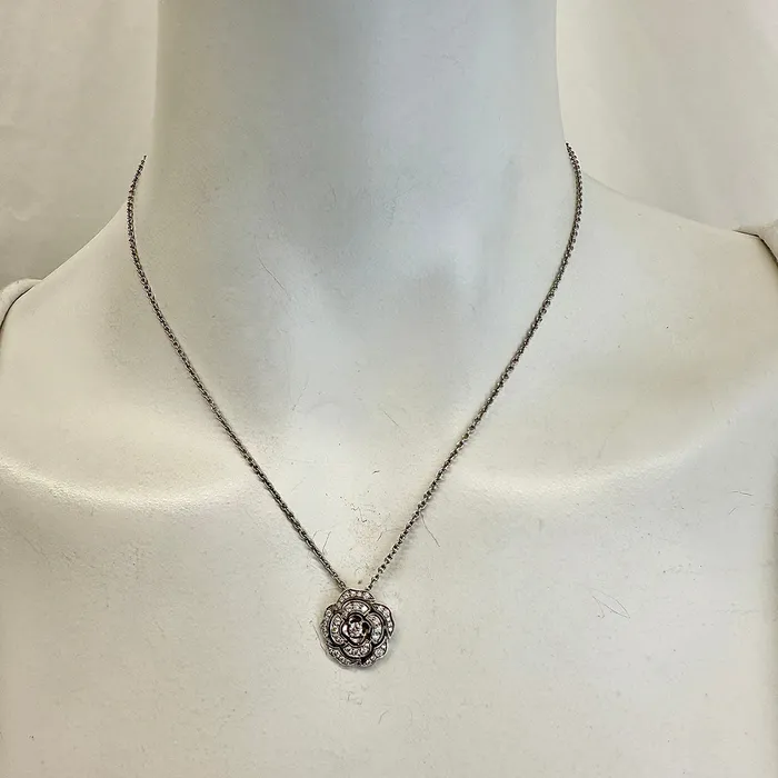 Necklaces Chanel Chanel Bouton de Camelia 18K White Gold and Dimaond Pendant Necklace