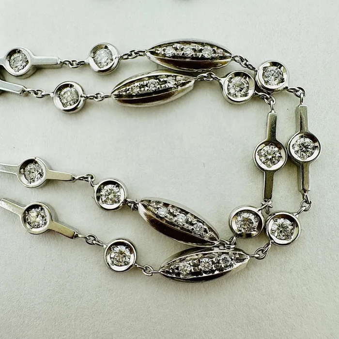 Necklaces Vaid 18K White Gold 32 Necklace with 113 Diamonds Vaid